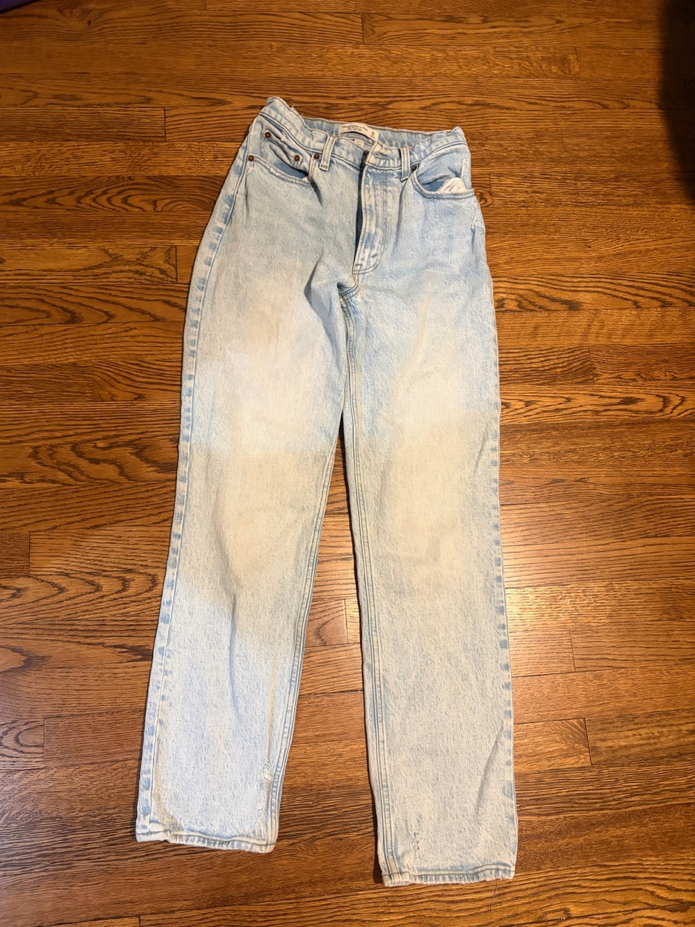 Abercrombie The 90’s Straight Ultra High Rise Jeans